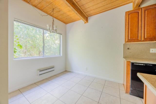 84 Madrone Avenue, San Anselmo CA: https://media.crmls.org/mediaz/0c6fdc14-16bc-4e14-b92d-07e8be8ffa78.jpg
