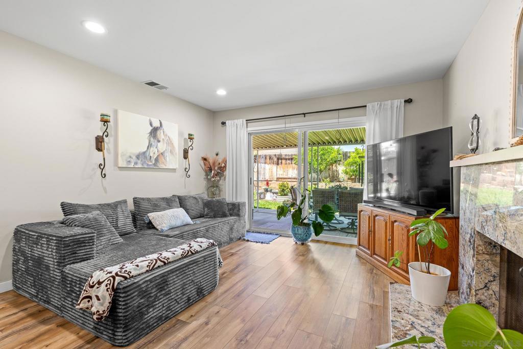 2148 Medford Ave - photo 9