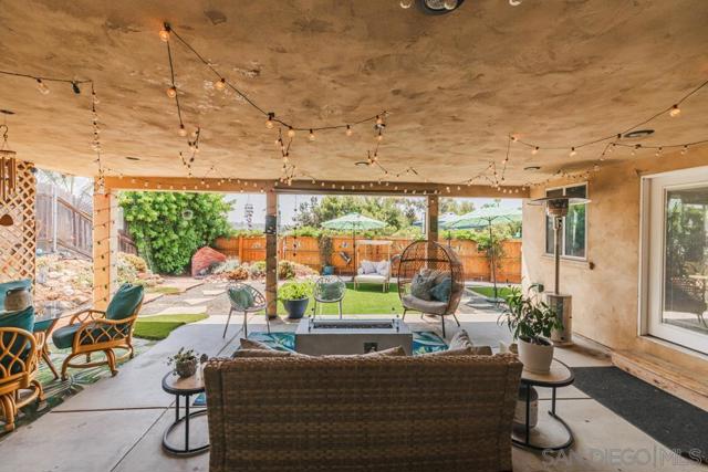 8105 Dorchester st, Spring Valley CA: https://media.crmls.org/mediaz/0c702c40-26b8-41c6-b987-2dff0d51e0f8.jpg