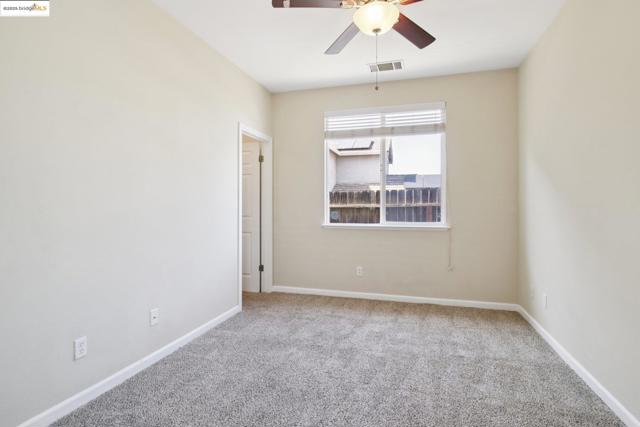 1838 Buck Mountain Ct, Antioch CA: https://media.crmls.org/mediaz/0c70bcca-8b89-4a6c-8f4f-e07a1a4dda71.jpg