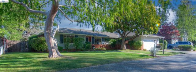 1785 Holly Ave, Menlo Park CA: https://media.crmls.org/mediaz/0c71a3bc-2dfb-4805-800a-f5575b1fbfea.jpg