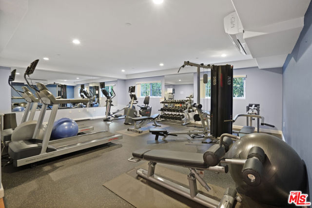 13308 Valleyheart Drive, Sherman Oaks CA: https://media.crmls.org/mediaz/0c72060b-8d1d-40b1-8607-c27b49771e65.jpg