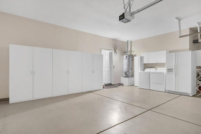42240 Adams Street, Bermuda Dunes CA: https://media.crmls.org/mediaz/0c720f62-f55d-43c4-b339-2956debdcac1.jpg