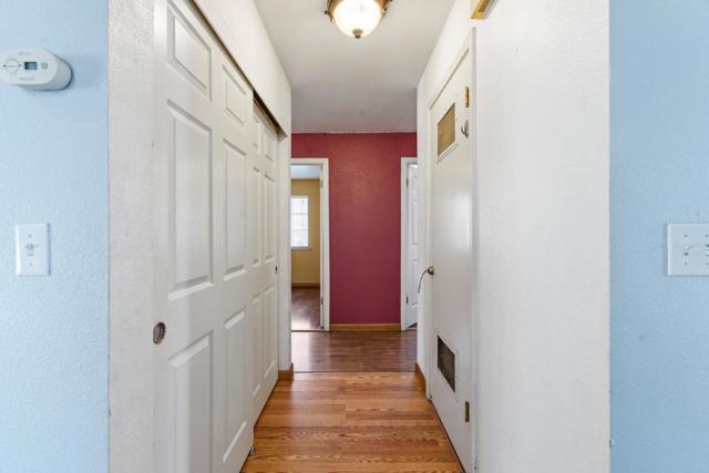 827 Terraza Street, Soledad CA: https://media.crmls.org/mediaz/0c72e78f-845b-473e-adad-258fcb12b2fe.jpg