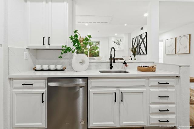 1400 El Camino Real, South San Francisco CA: https://media.crmls.org/mediaz/0c750b44-3908-4972-9370-470c811039b3.jpg