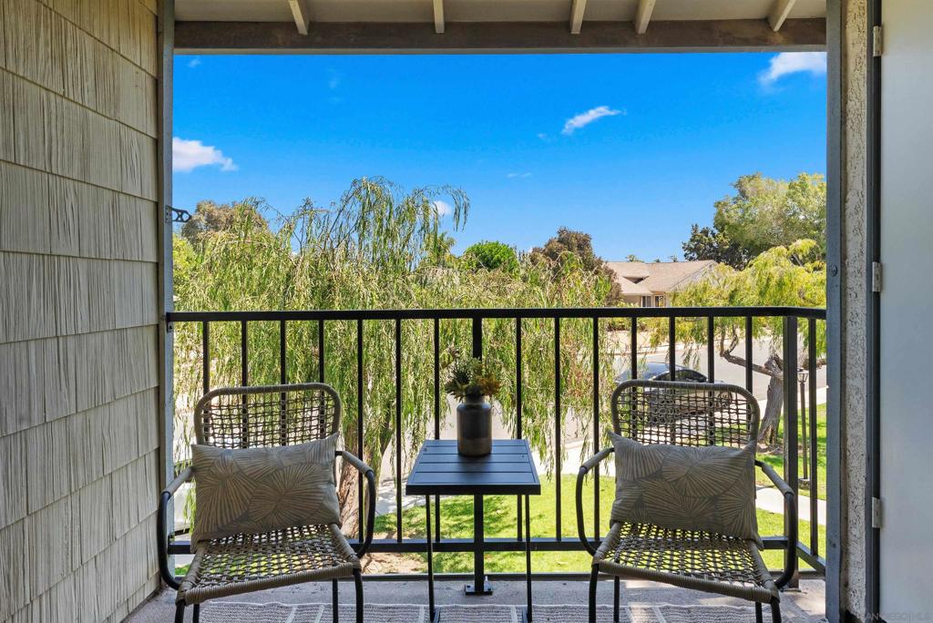 MLS #250037782SD image #10