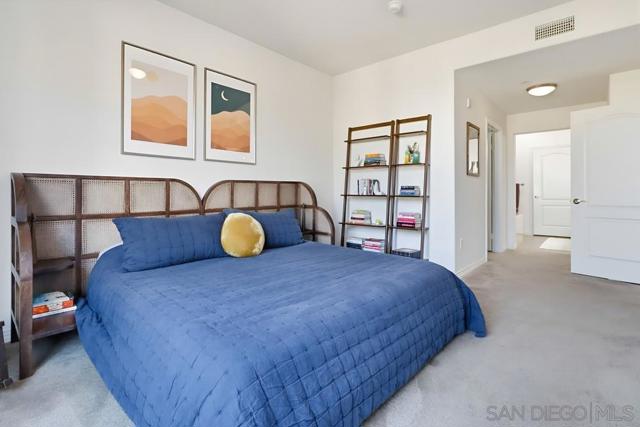 8233 Station Village Ln, San Diego CA: https://media.crmls.org/mediaz/0c781f36-bad7-4c3f-b805-b55bf5d6e024.jpg
