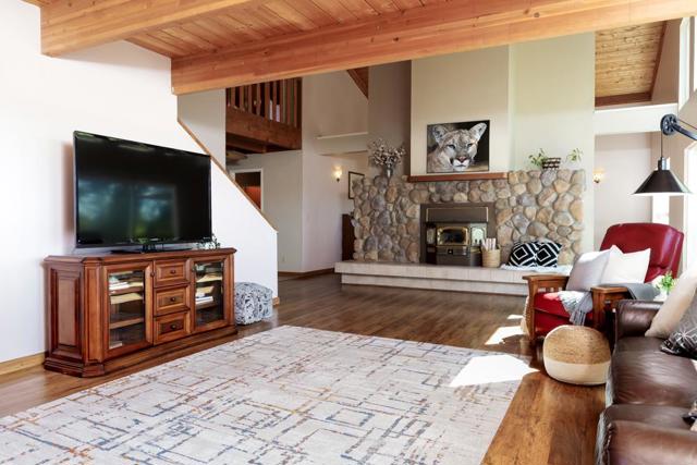 708 Ralston, Boulder Creek CA: https://media.crmls.org/mediaz/0c787b0a-ddc3-408a-8cf2-1fafafc1b75f.jpg