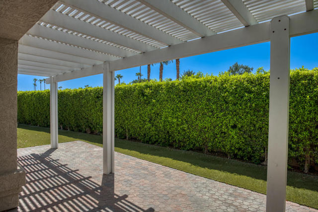 48211 Vista De Nopal, La Quinta CA: https://media.crmls.org/mediaz/0c7a52ea-d8c4-476f-85fd-a71cb1be60ac.jpg