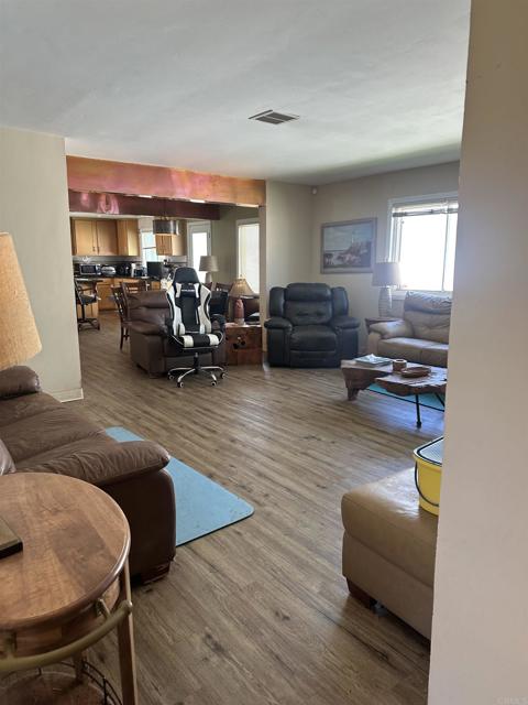 Image 2 of 5 For 1224 Louden Lane