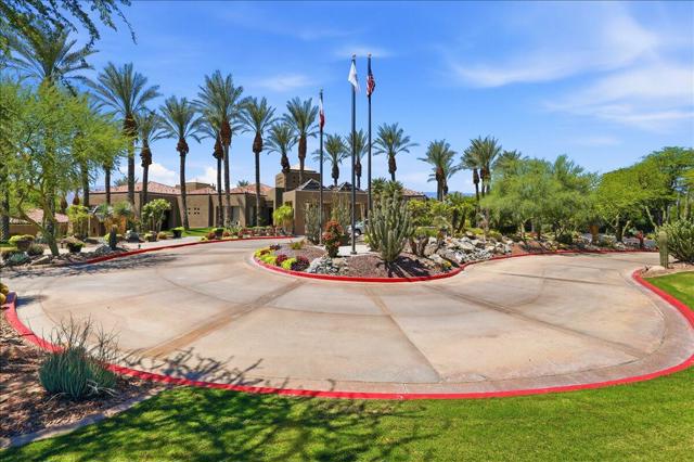 370 Gold Canyon Drive, Palm Desert, CA 92211