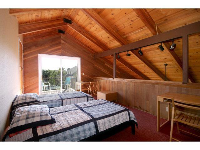 1459 High Street, Santa Cruz CA: https://media.crmls.org/mediaz/0c7c4918-336e-4192-9bfb-7caed994136c.jpg