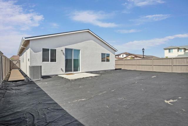 7200 Robins Cove Drive, Stockton CA: https://media.crmls.org/mediaz/0c7c6d8f-a7be-49a4-ab37-ea49bff0e86b.jpg