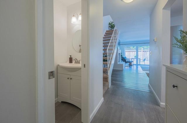 1459 Woodgrove Square, San Jose CA: https://media.crmls.org/mediaz/0c7c968e-7d25-4905-9aff-ccafd8670ec5.jpg