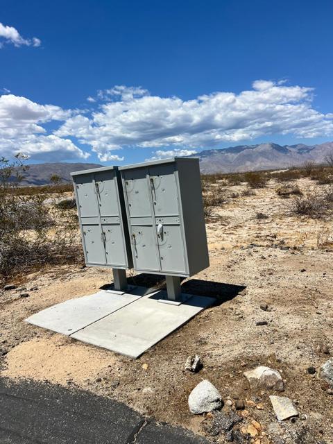 4236 Connie Lane, Borrego Springs CA: https://media.crmls.org/mediaz/0c7d01a0-73f1-4c47-b90d-338959ca86e9.jpg