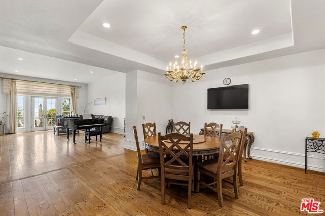 Drew Fenton | 2282 Canyonback Road Los Angeles CA | MLS: 7426024