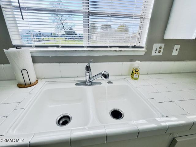 2234 Callahan Avenue, Simi Valley CA: https://media.crmls.org/mediaz/0c7d9d80-8e02-4f28-844c-e6fc5c609398.jpg