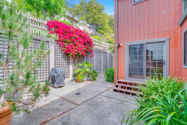 141 Santa Clara Street, Brisbane CA: https://media.crmls.org/mediaz/0c7e68c3-09a0-4265-850c-9b0ae846cb72.jpg