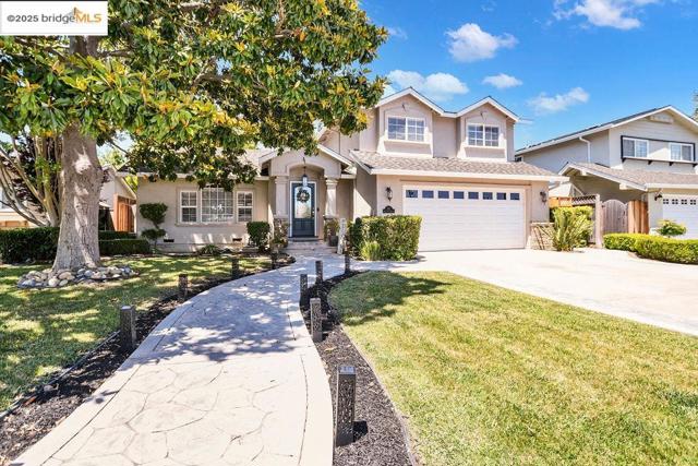 197 Branbury Dr, Campbell CA: https://media.crmls.org/mediaz/0c821752-f833-49c0-b2a5-4a89111e3340.jpg