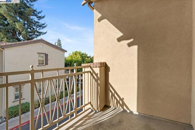 93 Catania Cmn, Fremont CA: https://media.crmls.org/mediaz/0c824e76-721b-4903-a5eb-259b48c93208.jpg