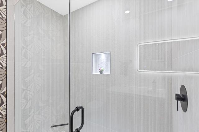 126 Avellino Circle, Palm Desert CA: https://media.crmls.org/mediaz/0c838e16-dabd-4d57-a501-a72cad6dde6a.jpg