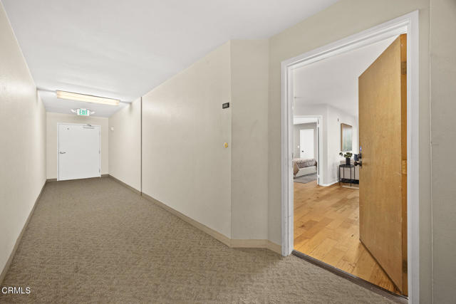 4499 Via Marisol, Los Angeles CA: https://media.crmls.org/mediaz/0c85f2af-17b7-4540-a91f-a2d8435cc20c.jpg