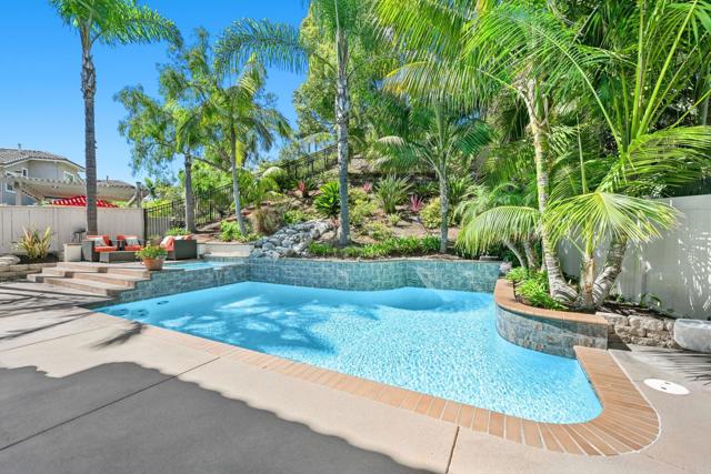 6990 Blue Orchid Lane, Carlsbad CA: https://media.crmls.org/mediaz/0c866c13-1ca3-412a-9ea6-c31a9331c0fa.jpg