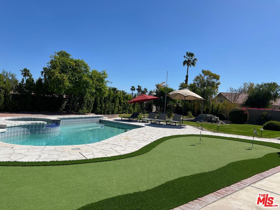 78590 Villeta Drive