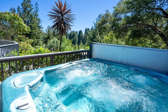 24035 Stage Stop Way, Los Gatos CA: https://media.crmls.org/mediaz/0c876ffe-2839-4a10-b70b-4e546aee0757.jpg