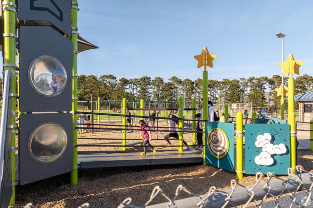69 Plymouth Circle, Daly City CA: https://media.crmls.org/mediaz/0c87ae32-4eae-41ff-8494-ab89f3b6b013.jpg