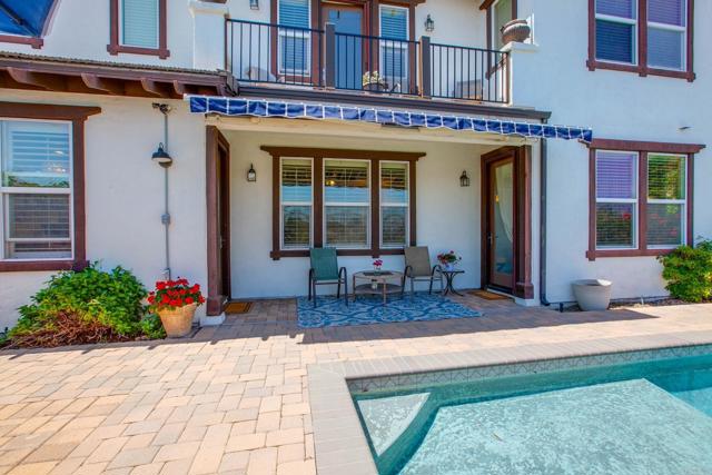 891 Antilla Way, San Marcos CA: https://media.crmls.org/mediaz/0c896223-97fb-4aef-9dc7-d6f8b580e3c7.jpg