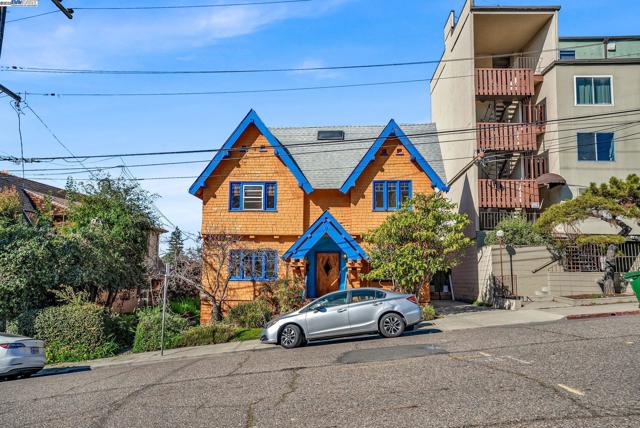 Image 1 of 51 For 227 Orange Street