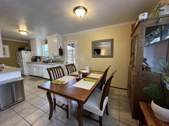 Image 14 of 76 For 32303240 Mission Drive