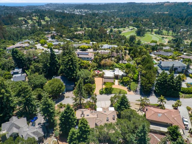 29 Kite Hill Road, Santa Cruz CA: https://media.crmls.org/mediaz/0c8c604c-3ca1-46a6-ab3e-31aee5ac39b6.jpg