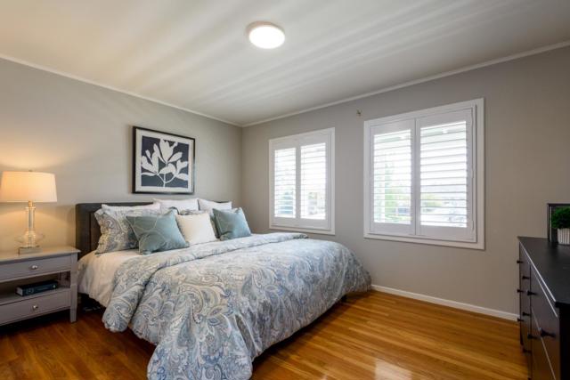 11 Meadow Court, San Mateo CA: https://media.crmls.org/mediaz/0c8cc32d-7cff-45c7-b336-f182767b3661.jpg