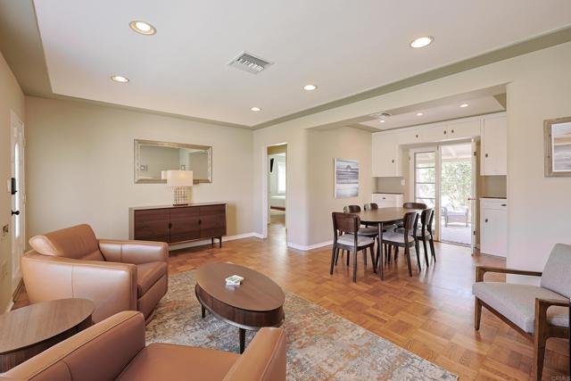 518 5th Street, Coronado CA: https://media.crmls.org/mediaz/0c8d0793-f467-4e75-8e65-0b19f2558781.jpg