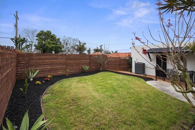 3710 Milan Street, Point Loma CA: https://media.crmls.org/mediaz/0c8d2eb2-ad88-4342-9a20-8c8cc15fcbd1.jpg