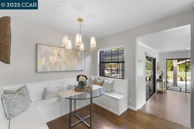 1806 Newell Ave, Walnut Creek CA: https://media.crmls.org/mediaz/0c8e34fb-01da-4dba-b5e7-a4325f32299a.jpg