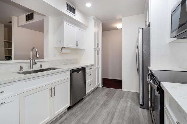 Detail Gallery Image 21 of 25 For 2639 Pirineos Way #234,  Carlsbad,  CA 92009 - 2 Beds | 2 Baths