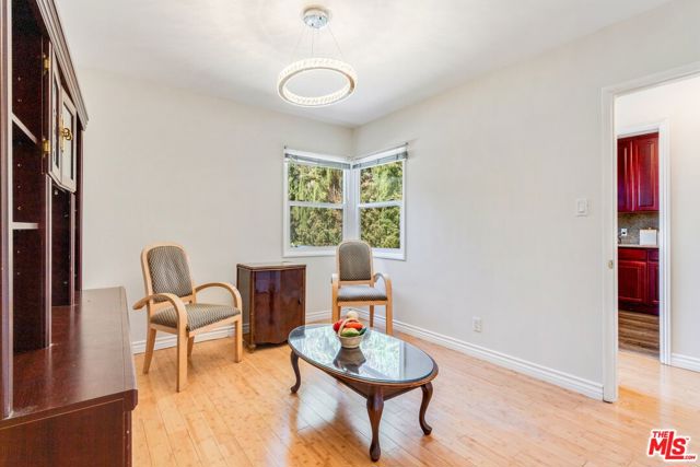 22616 Berdon Street, Woodland Hills CA: https://media.crmls.org/mediaz/0c8f7958-0475-47f2-9f68-cb90b0541bae.jpg
