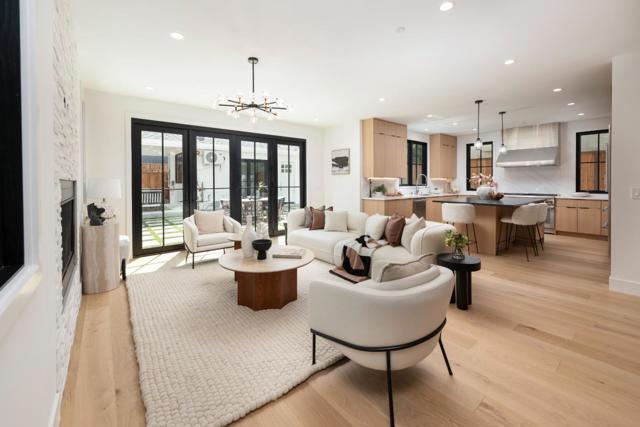 Image 13 of 40 For 2615 Hillside Drive