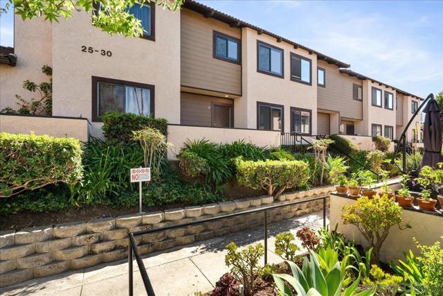 955 Postal Way, Vista CA: https://media.crmls.org/mediaz/0c906121-c9df-4b8a-a213-c72fa765f450.jpg