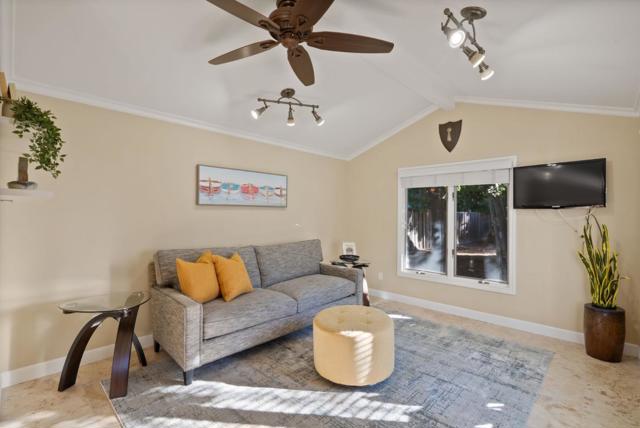 Image 49 of 63 For 12979 Foothill Lane