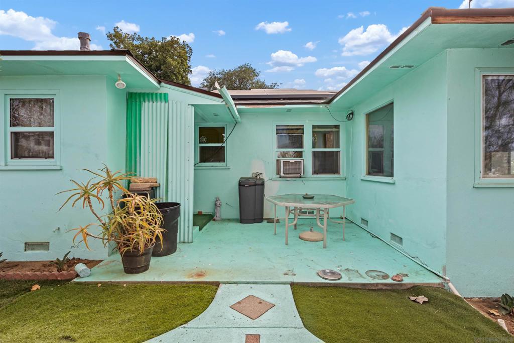 2439 Patterson Rd - photo 11