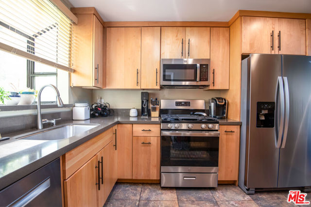 8711 FALMOUTH Avenue, 112 photo 3