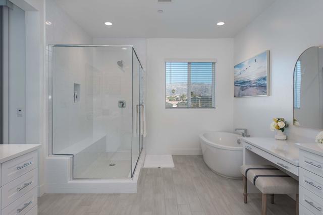 84650 Litorale Court, Indio CA: https://media.crmls.org/mediaz/0c94492c-fe6a-4405-8b46-977d6e6e13ff.jpg
