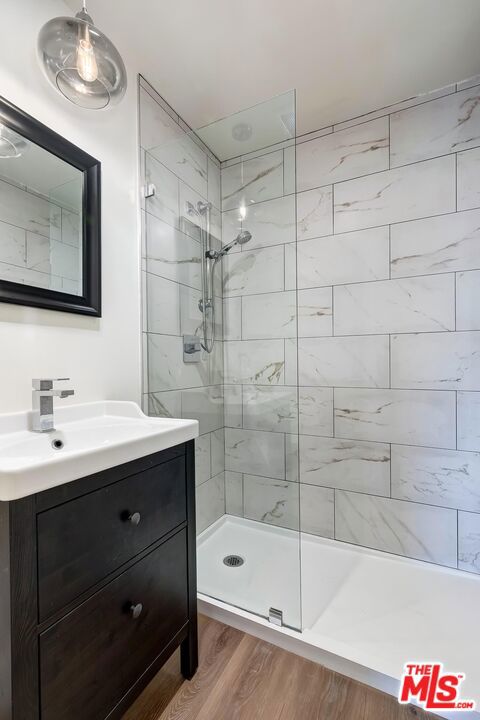 4417 Campbell Drive, Los Angeles CA: https://media.crmls.org/mediaz/0c948f41-46c4-4bdc-b72c-e7df3a190ba3.jpg