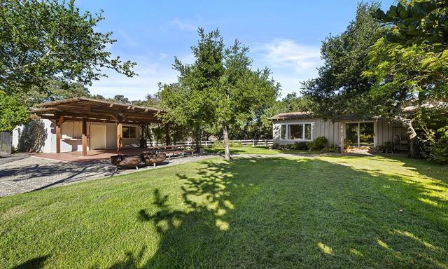 547 Mission Vineyard Road, San Juan Bautista CA: https://media.crmls.org/mediaz/0c95ad1d-ba1d-4512-bbda-2d336a73faed.jpg