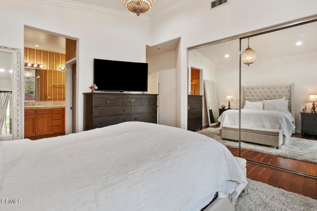 1728 Via Pajaro, Camarillo CA: https://media.crmls.org/mediaz/0c96ba9f-6722-4a72-b783-ba552665479d.jpg