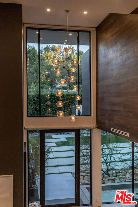16033 Valley Vista Boulevard photo 7